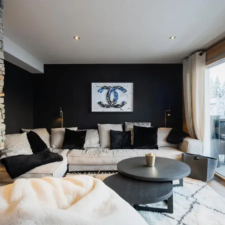 4 Chambres, 8 Pers, Proche Pistes Et Centre, Classe 4****, Equipements Modernes - Fr-1-304-284 La Clusaz